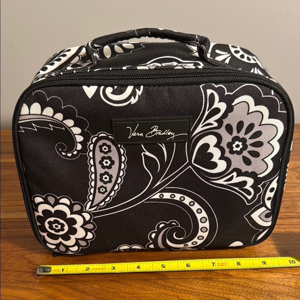 Vera Bradley Monochrome Floral Case